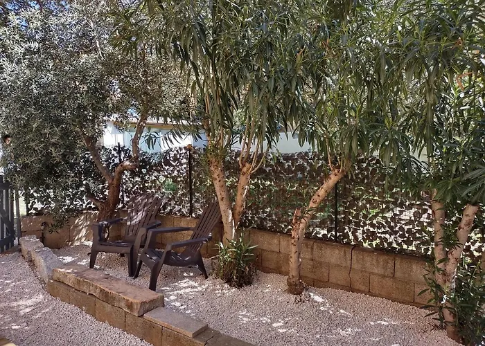 Corallo With Private Garden Nyaraló *